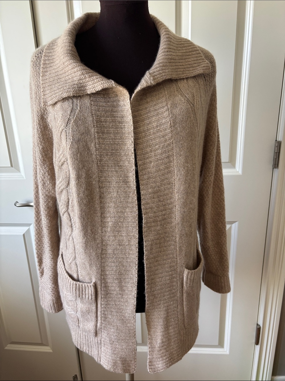 Quinn  Open-Front Cable Knit Cardigan
100% Cashmere